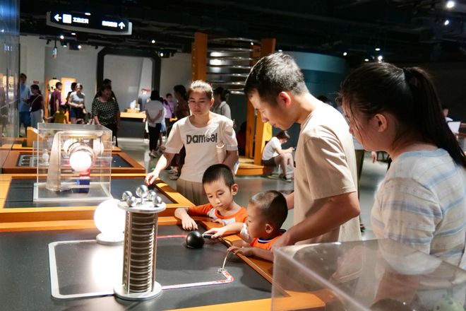 深圳暑期地震系列科普公益活动（第四期）顺利举行